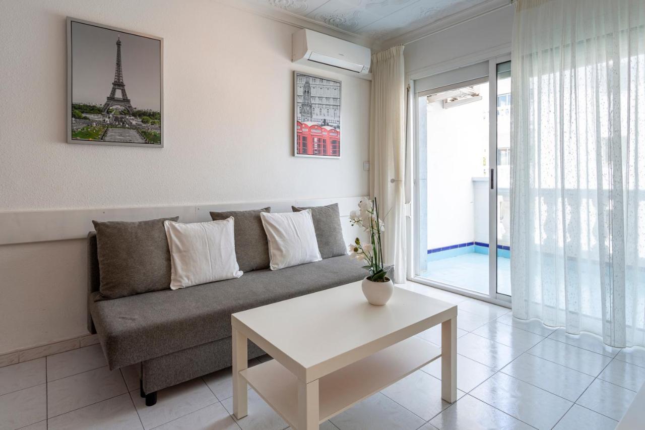 Apt 200 Meters From The Beach Id Blanes Bagian luar foto